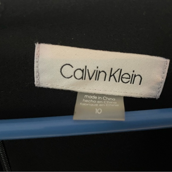 New with tags-Calvin Klein black dress with small gold and silver accent sequins - Picture 3 of 4